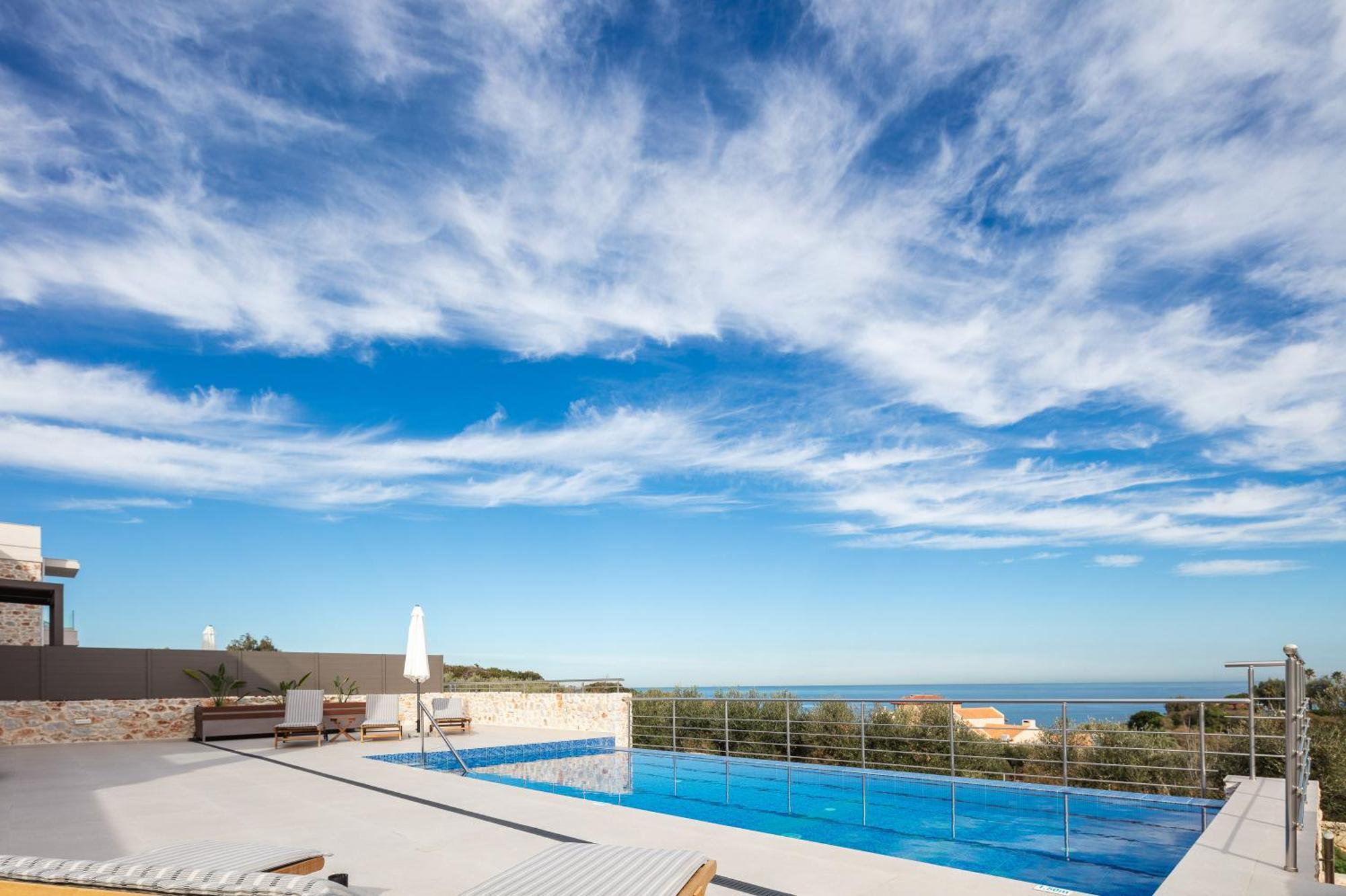 קלמאקי Oinolithos Luxury Villas מראה חיצוני תמונה