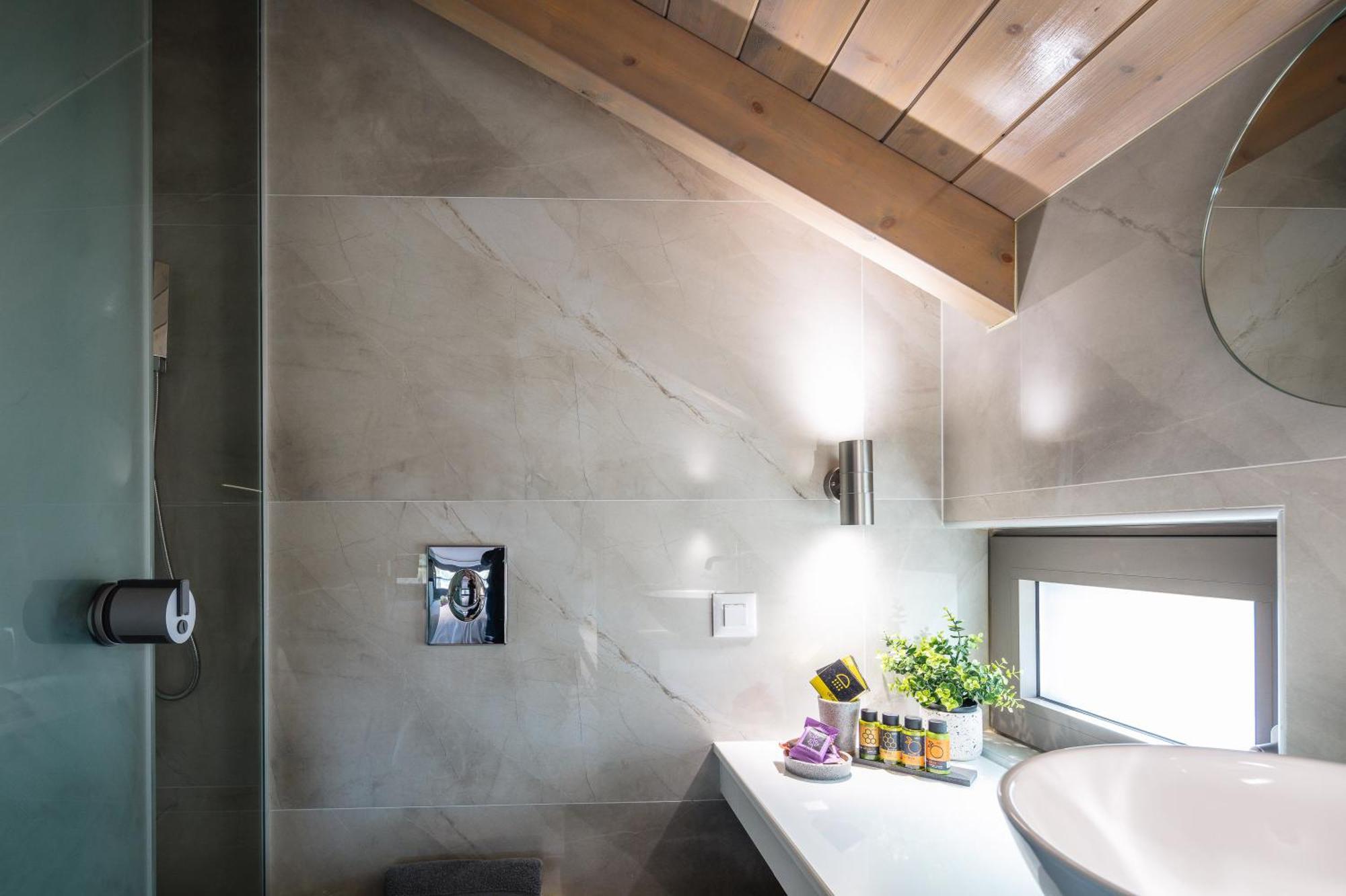 קלמאקי Oinolithos Luxury Villas מראה חיצוני תמונה